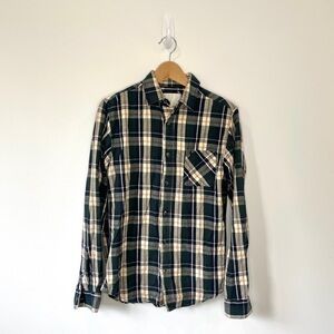 157 Plaid Men’s Casual Button Up